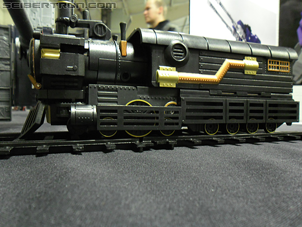 Victoria's Ultimate Hobby and Toy Fair 2011: Mastermind Creations - Transformers Event: TheShow-202