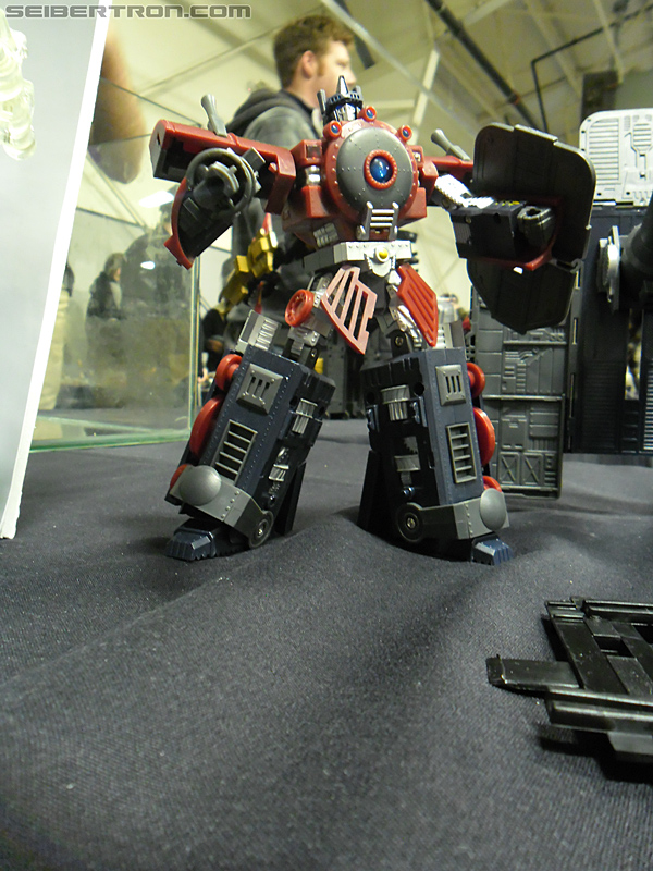 Victoria's Ultimate Hobby and Toy Fair 2011: Mastermind Creations - Transformers Event: TheShow-246