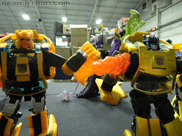 Victoria's Ultimate Hobby and Toy Fair 2011: RenderForm - Transformers Event: TheShow-040