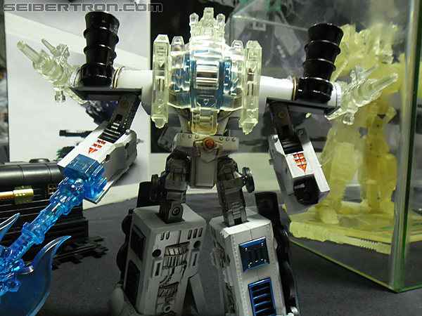 Victoria's Ultimate Hobby and Toy Fair 2011: Steampunk - Transformers Event: TheShow-014