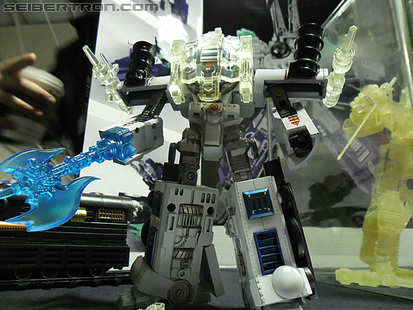 Victoria's Ultimate Hobby and Toy Fair 2011: Steampunk - Transformers Event: TheShow-015