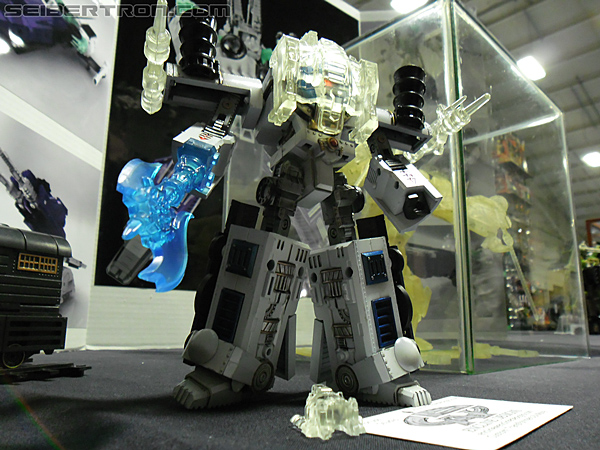 Victoria's Ultimate Hobby and Toy Fair 2011: Steampunk - Transformers Event: TheShow-016