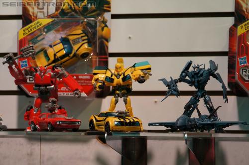 Toy Fair 2012: Transformers Prime Robot in Disguise - Transformers Event: DSC05045