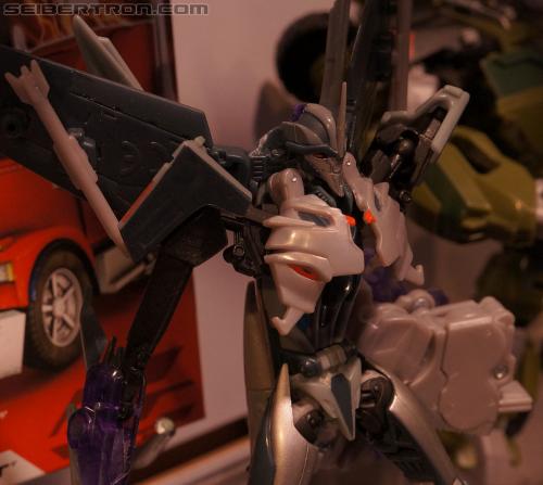 Toy Fair 2012: Transformers Prime Robot in Disguise - Transformers Event: DSC05087
