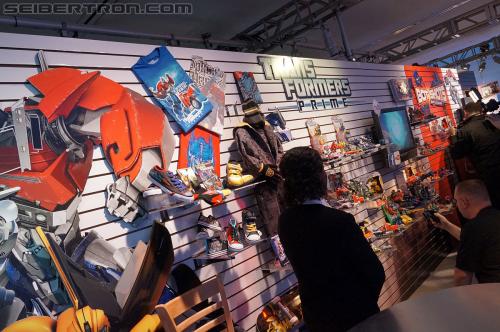 Toy Fair 2012: Transformers Prime Robot in Disguise - Transformers Event: DSC05508