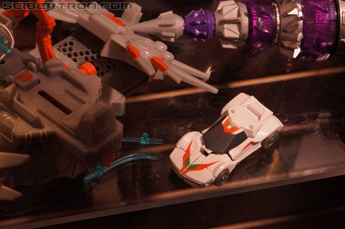 Toy Fair 2012 - Transformers Prime Cyberverse