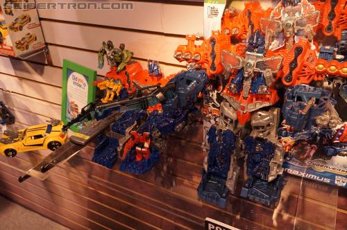 Toy Fair 2012 - Transformers Prime Cyberverse