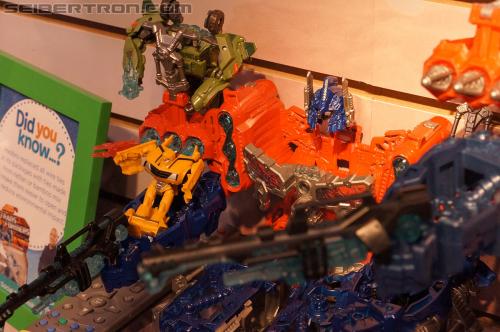 Toy Fair 2012: Transformers Prime Cyberverse - Transformers Event: DSC05174