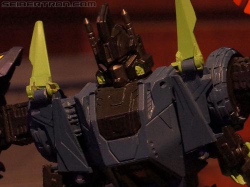 Toy Fair 2012: Transformers Fall of Cybertron - Transformers Event: DSC05112a