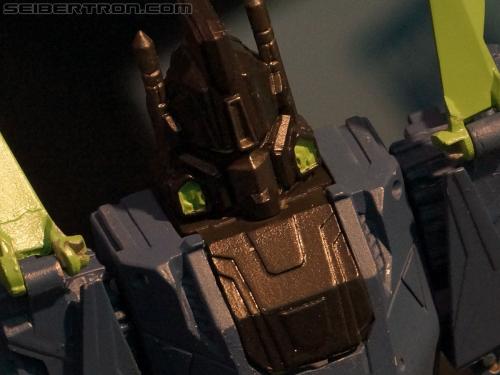 Toy Fair 2012: Transformers Fall of Cybertron - Transformers Event: DSC05144b