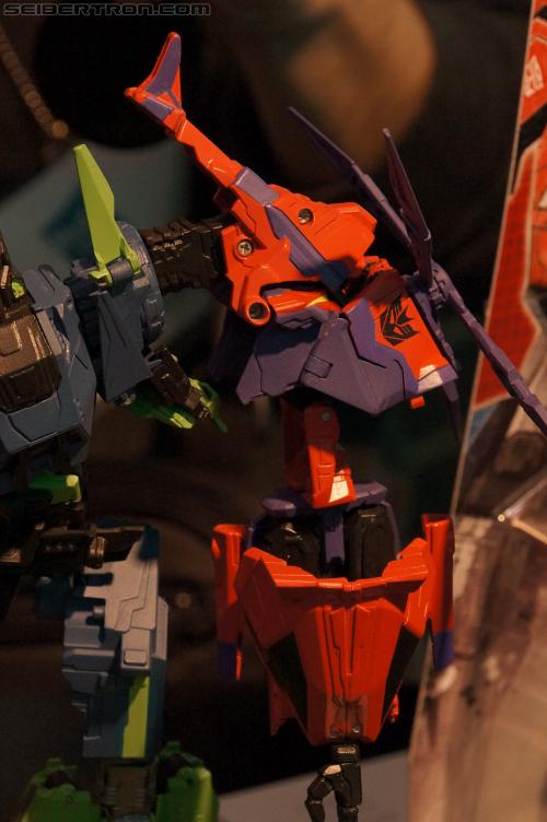Toy Fair 2012: Transformers Fall of Cybertron - Transformers Event: DSC05148