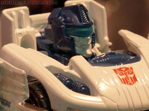 Toy Fair 2012: Transformers Fall of Cybertron - Transformers Event: DSC05149a