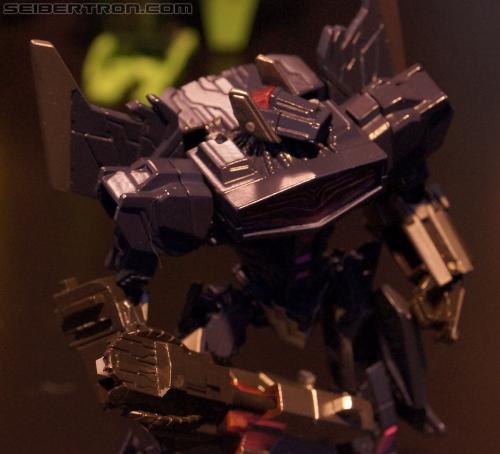 Toy Fair 2012: Transformers Fall of Cybertron - Transformers Event: DSC05158