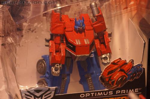 Toy Fair 2012: Transformers Fall of Cybertron - Transformers Event: DSC05159a