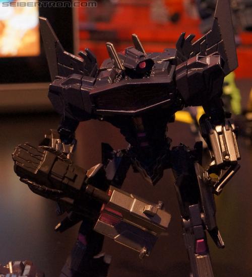 Toy Fair 2012: Transformers Fall of Cybertron - Transformers Event: DSC05166