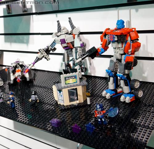 Toy Fair 2012: Kre-O Transformers - Transformers Event: DSC05232a