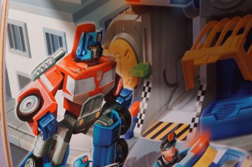 Toy Fair 2012 - Transformers: Rescue Bots