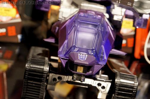 Toy Fair 2012: SDCC Exclusive Shockwave H.I.S.S. Tank - Transformers Event: DSC05417