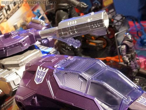 Toy Fair 2012: SDCC Exclusive Shockwave H.I.S.S. Tank - Transformers Event: DSC05435a