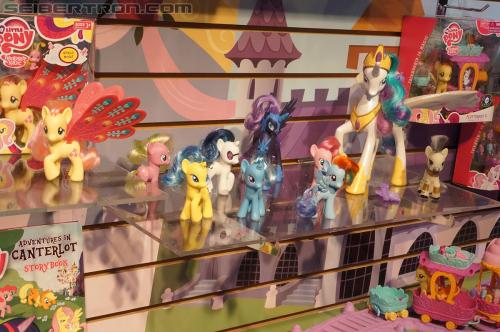 Toy Fair 2012: My Little Pony and Littlest Pet Shop - Transformers Event: DSC05287