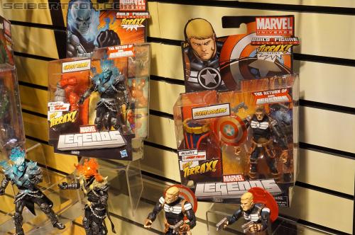 Toy Fair 2012: Marvel Toys - Transformers Event: DSC05311