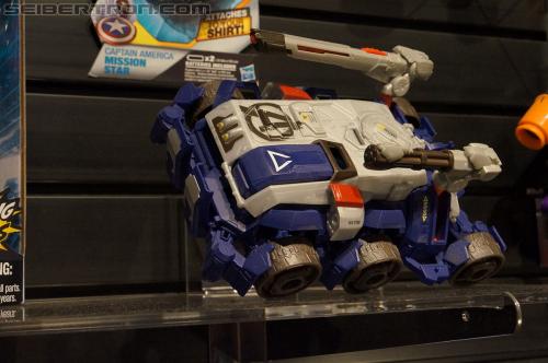 Toy Fair 2012: Marvel Toys - Transformers Event: DSC05378