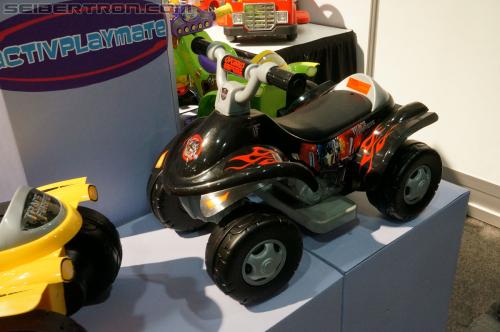 Toy Fair 2012: General Toy Fair 2012 Gallery from Javits Center - Transformers Event: DSC05576