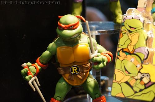 Toy Fair 2012: General Toy Fair 2012 Gallery from Javits Center - Transformers Event: DSC05624