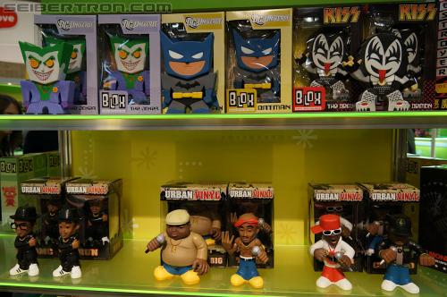 Toy Fair 2012: General Toy Fair 2012 Gallery from Javits Center - Transformers Event: DSC05725