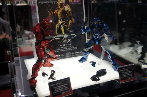 Toy Fair 2012: General Toy Fair 2012 Gallery from Javits Center - Transformers Event: DSC05733