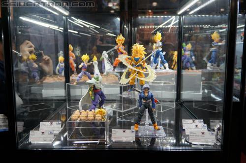 Toy Fair 2012: General Toy Fair 2012 Gallery from Javits Center - Transformers Event: DSC05766