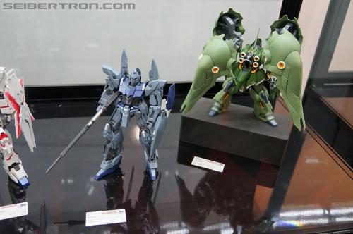 Toy Fair 2012: General Toy Fair 2012 Gallery from Javits Center - Transformers Event: DSC05790