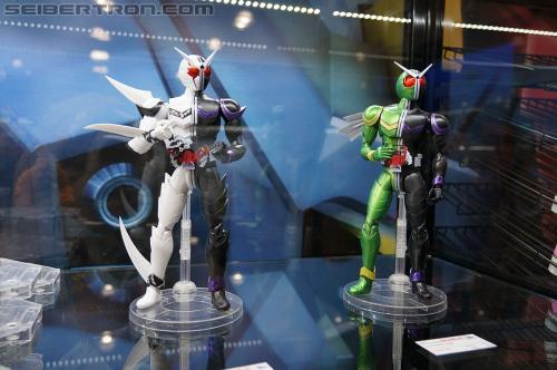 Toy Fair 2012: General Toy Fair 2012 Gallery from Javits Center - Transformers Event: DSC05796