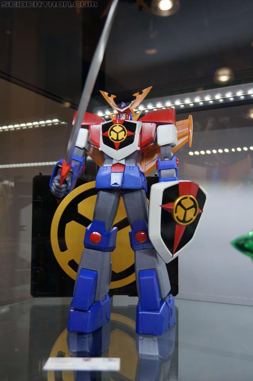Toy Fair 2012: General Toy Fair 2012 Gallery from Javits Center - Transformers Event: DSC05804