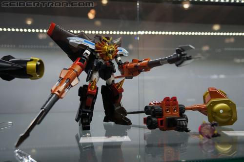 Toy Fair 2012: General Toy Fair 2012 Gallery from Javits Center - Transformers Event: DSC05805