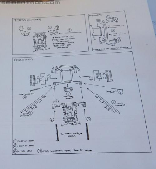 BotCon 2012: Customizing Class - Transformers Event: DSC05702b