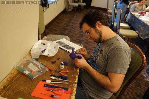 BotCon 2012: Customizing Class - Transformers Event: DSC05726