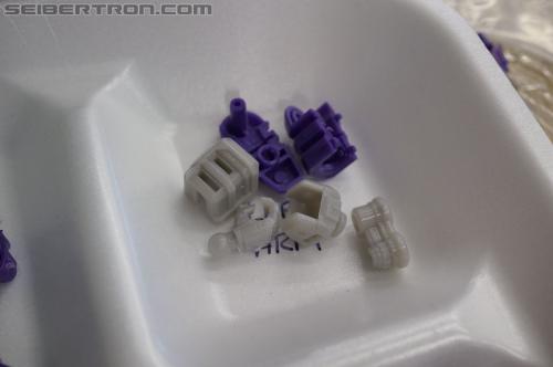 BotCon 2012: Customizing Class - Transformers Event: DSC05838
