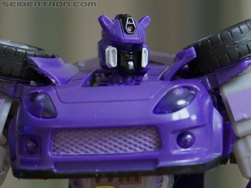 BotCon 2012: Customizing Class - Transformers Event: DSC05867b