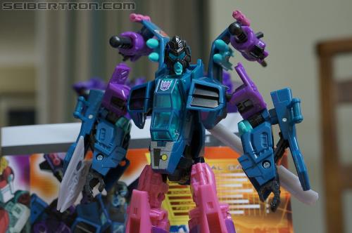 BotCon 2012: Exclusives - Transformers Event: DSC05886