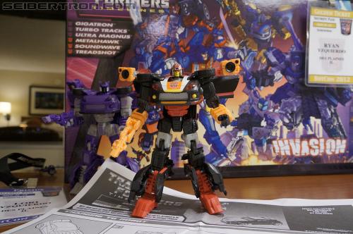 BotCon 2012: Exclusives - Transformers Event: DSC05911