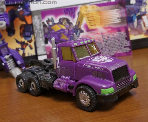 BotCon 2012: Exclusives - Transformers Event: DSC05920a