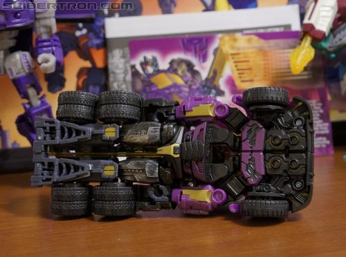 BotCon 2012: Exclusives - Transformers Event: DSC05922
