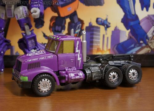 BotCon 2012: Exclusives - Transformers Event: DSC05924
