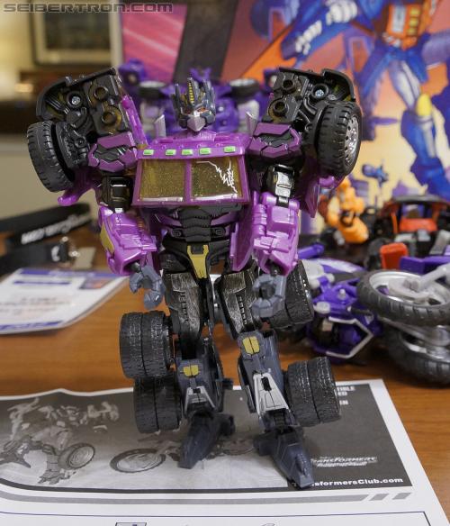 BotCon 2012: Exclusives - Transformers Event: DSC05961