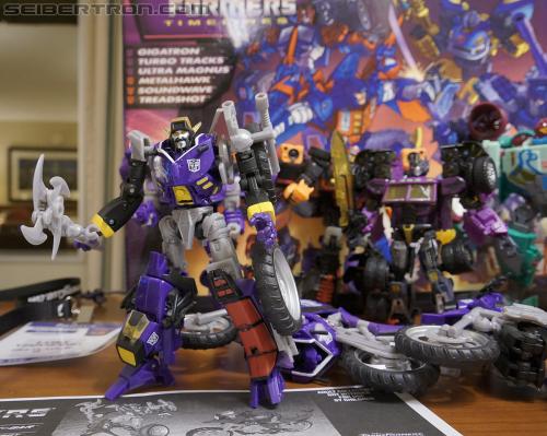 BotCon 2012: Exclusives - Transformers Event: DSC05964