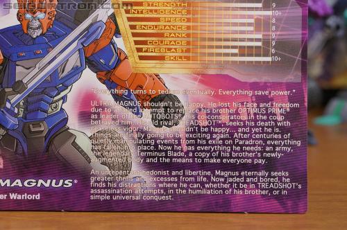 BotCon 2012: Exclusives - Transformers Event: DSC05977