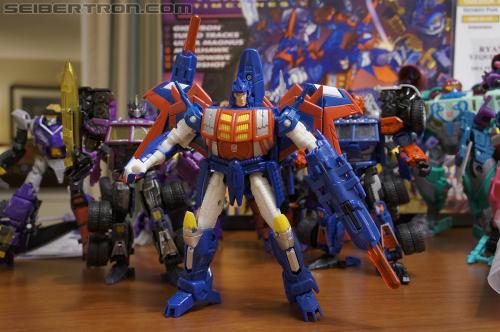 BotCon 2012: Exclusives - Transformers Event: DSC05997