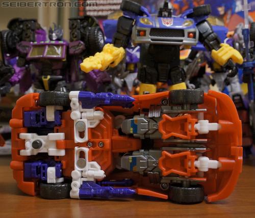 BotCon 2012: Exclusives - Transformers Event: DSC06016