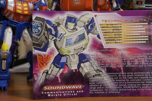 BotCon 2012: Exclusives - Transformers Event: DSC06025